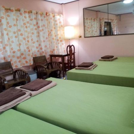 Punnpannsuk Hostel Трат Екстериор снимка