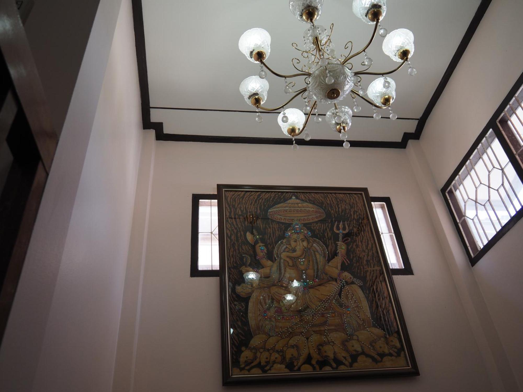 Punnpannsuk Hostel Трат Екстериор снимка